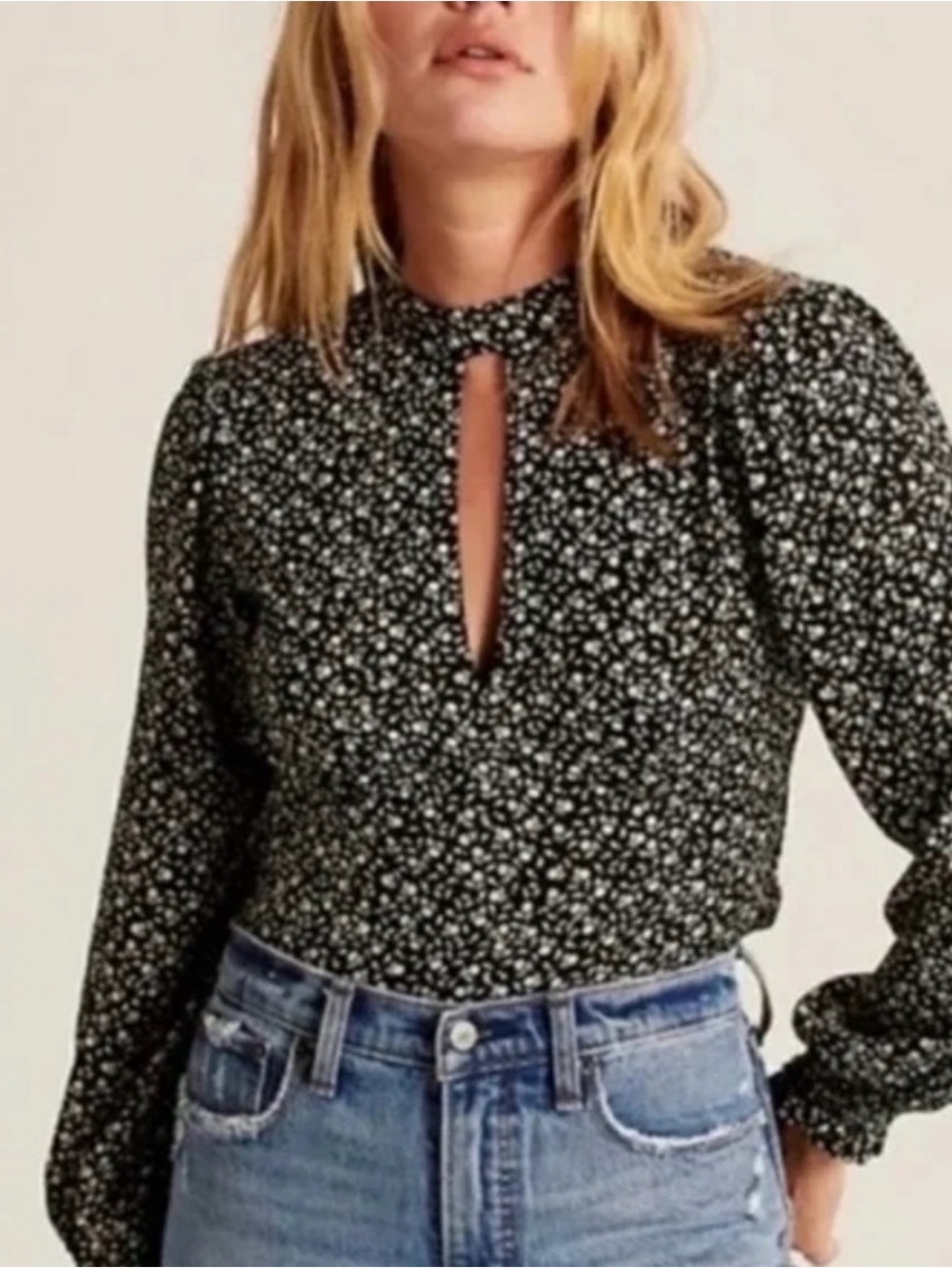 NWOT Abercrombie & Fitch Mock Neck Black Floral Long-Sleeve Top with open back